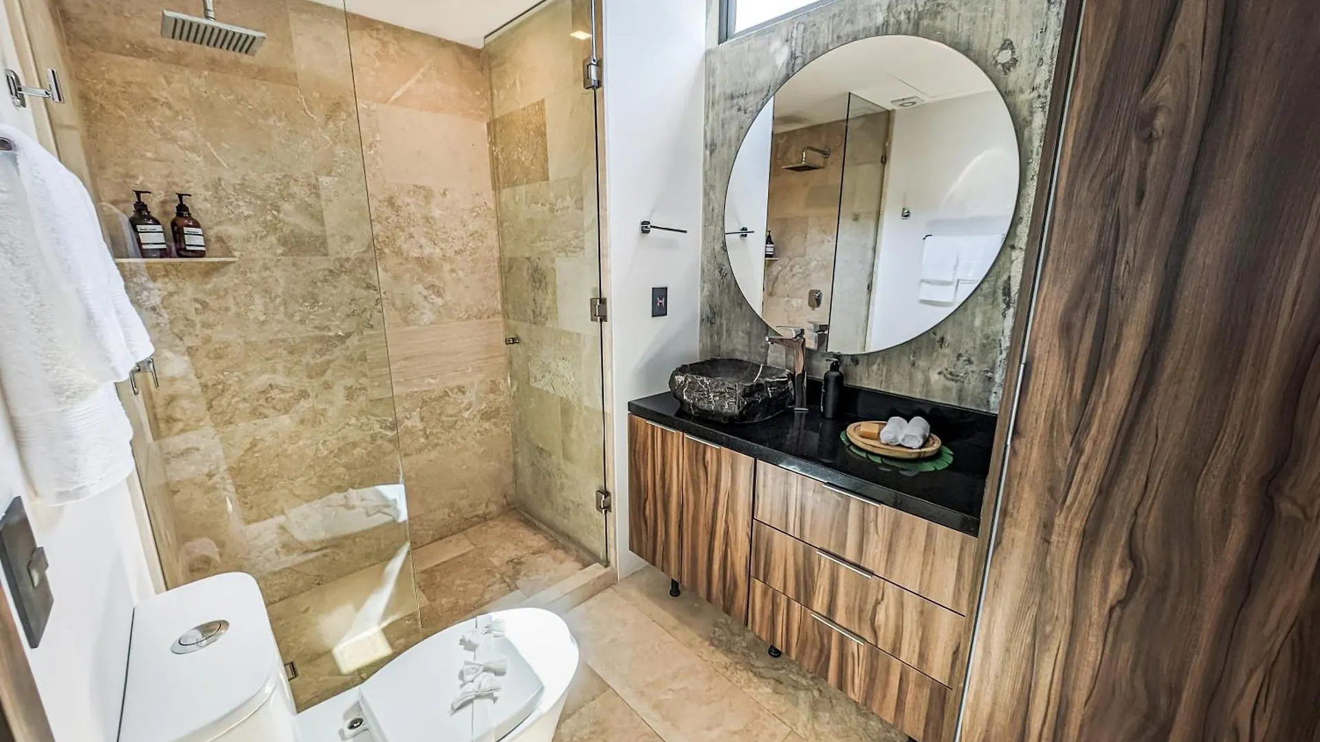 2-Br Tropical Retreat With Sauna, Gym And Pool Tulum Lejlighed