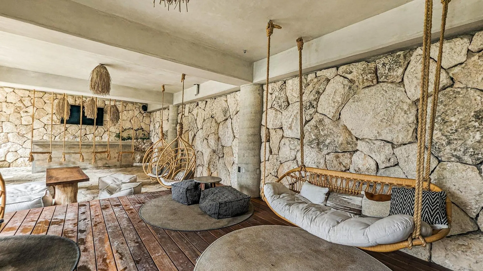 2-Br Tropical Retreat With Sauna, Gym And Pool Tulum