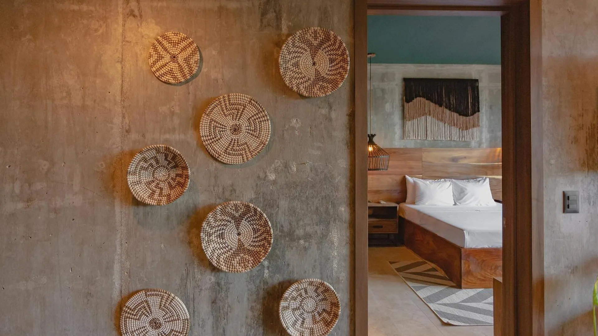 2-Br Tropical Retreat With Sauna, Gym And Pool トゥルム アパート