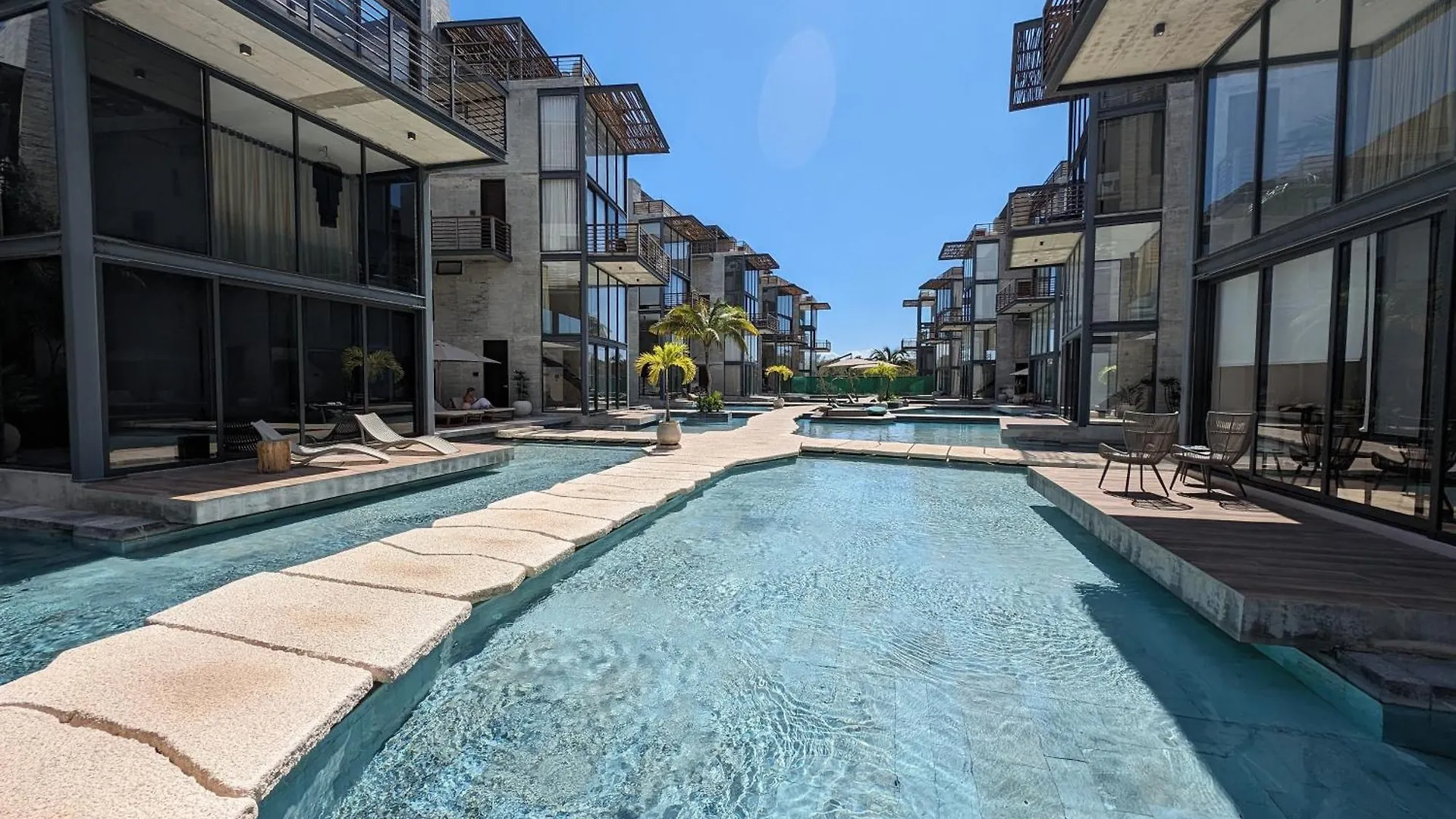 アパート 2-Br Tropical Retreat With Sauna, Gym And Pool トゥルム メキシコ